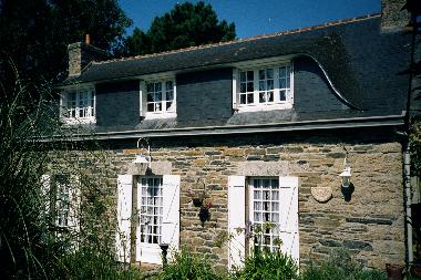Maison de vacances �/en/au Peumerit (Finist�re)ou appartement ou maison de vacances