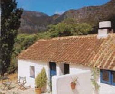 Maison de vacances �/en/au casares (M�laga)ou appartement ou maison de vacances