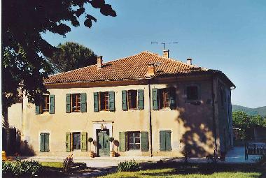 Maison de vacances �/en/au Colognac/Lasalle (Gard)ou appartement ou maison de vacances