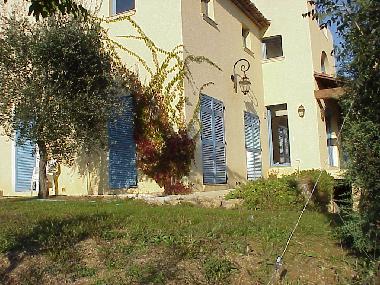 Appartement de vacances �/en/au Ch�teauneuf (Alpes-Maritimes) ou des locations de vacances 