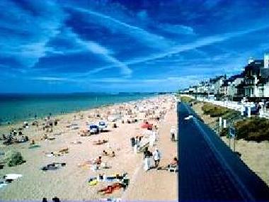 Maison de vacances �/en/au Jullouville (Manche)ou appartement ou maison de vacances