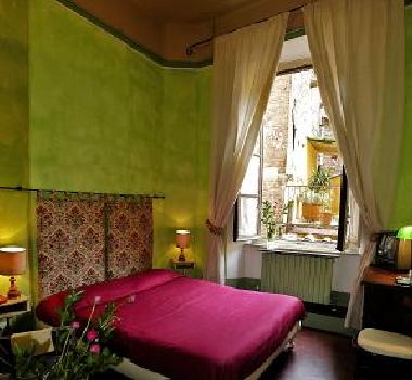 Chambre avec petit d�jeuner �/en/au Lucca (Lucca)ou appartement ou maison de vacances