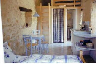 Maison de vacances �/en/au Grane (Dr�me)ou appartement ou maison de vacances