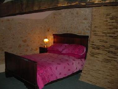 Maison de vacances �/en/au LOUBES BERNAC (Lot-et-Garonne)ou appartement ou maison de vacances