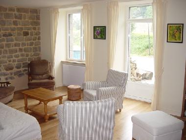 Maison de vacances �/en/au Dinge (Ille-et-Vilaine)ou appartement ou maison de vacances