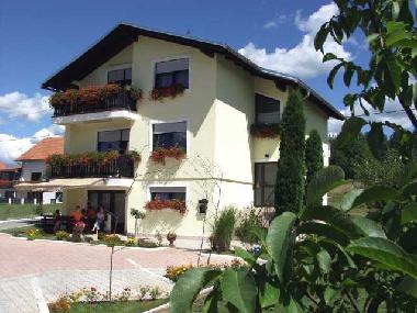 Chambre avec petit d�jeuner �/en/au Grabovac (Karlovacka)ou appartement ou maison de vacances