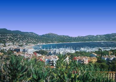 Maison de vacances �/en/au Cavalaire sur Mer (Var)ou appartement ou maison de vacances