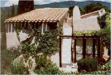 Maison de vacances �/en/au B�doin (Vaucluse)ou appartement ou maison de vacances
