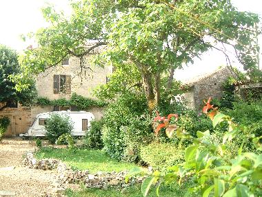 Appartement de vacances �/en/au Chef-Boutonne (Deux-S�vres)ou appartement ou maison de vacances