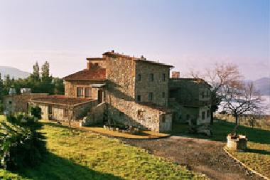 Chambre avec petit d�jeuner �/en/au Montecatini Val di Cecina (Pisa)ou appartement ou maison de vacances
