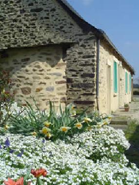 Maison de vacances �/en/au Parn�-sur-Roc (Mayenne)ou appartement ou maison de vacances
