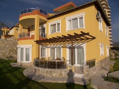Maison de vacances �/en/au Mahmutlar (Antalya)ou appartement ou maison de vacances