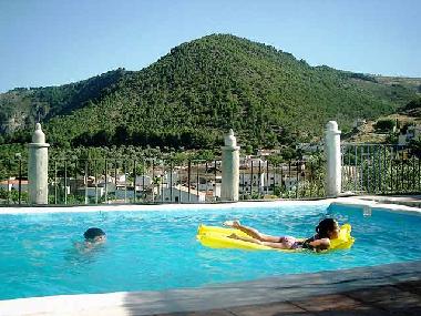 Appartement de vacances �/en/au C�nchar (Granada)ou appartement ou maison de vacances