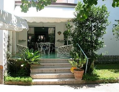 Maison de vacances �/en/au mondello (Palermo)ou appartement ou maison de vacances