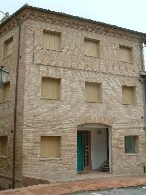 Appartement de vacances �/en/au Monterado (Ancona)ou appartement ou maison de vacances