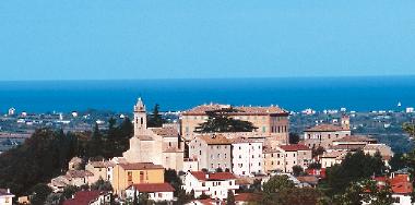 Appartement de vacances �/en/au Monterado (Ancona)ou appartement ou maison de vacances