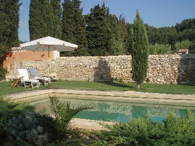 Maison de vacances �/en/au Domazan (Vaucluse)ou appartement ou maison de vacances