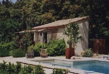Chambre avec petit d�jeuner �/en/au Le Beaucet (Vaucluse)ou appartement ou maison de vacances