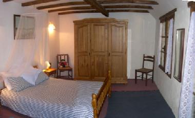 Maison de vacances �/en/au Loubes-Bernac (Dordogne)ou appartement ou maison de vacances