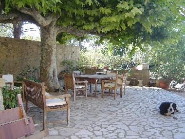Maison de vacances �/en/au Tresques (Gard)ou appartement ou maison de vacances