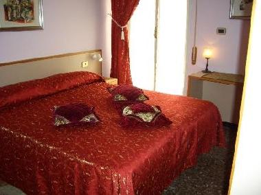 Chambre avec petit d�jeuner �/en/au Meta di Sorrento (Napoli)ou appartement ou maison de vacances