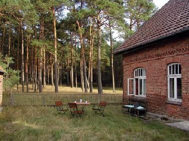 Maison de vacances �/en/au Hohenwoos (Mecklenburg-Schwerin)ou appartement ou maison de vacances