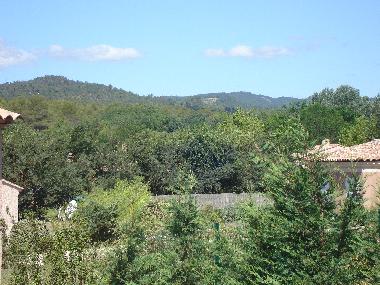 Maison de vacances �/en/au Pierrevert (Alpes-de-Haute-Provence)ou appartement ou maison de vacances