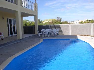 Maison de vacances �/en/au P�reyb�re (Riviere du Rempart)ou appartement ou maison de vacances