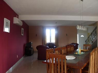 Maison de vacances �/en/au P�reyb�re (Riviere du Rempart)ou appartement ou maison de vacances