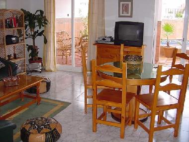 Chalet �/en/au NErja (M�laga)ou appartement ou maison de vacances