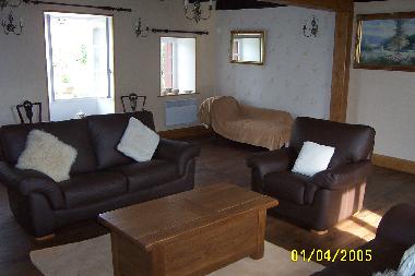 Maison de vacances �/en/au MONTEMBOEUF (Charente)ou appartement ou maison de vacances