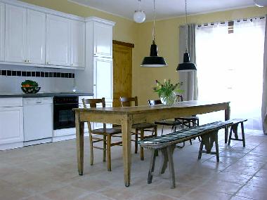 Maison de vacances �/en/au Lou� (Sarthe)ou appartement ou maison de vacances