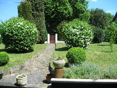 Maison de vacances �/en/au MONTEMBOEUF (Charente)ou appartement ou maison de vacances