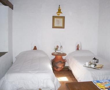 Chambre avec petit d�jeuner �/en/au Adrogue (Buenos Aires)ou appartement ou maison de vacances