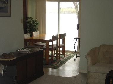 Chalet �/en/au Ottawa (Ontario)ou appartement ou maison de vacances