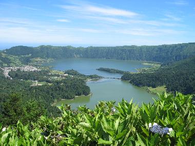 Maison de vacances �/en/au Candel�ria (Azores)ou appartement ou maison de vacances