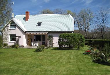 Maison de vacances �/en/au SASINO (Pomorskie)ou appartement ou maison de vacances
