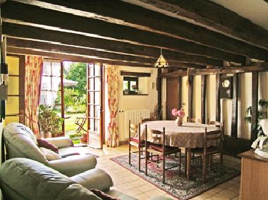 Chambre avec petit d�jeuner �/en/au Saint-Beno�t du Sault (Creuse)ou appartement ou maison de vacances