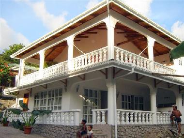 Appartement de vacances �/en/au Beau Vallon (Aircondition) (Beau Vallon)ou appartement ou maison de vacances