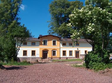 Maison de vacances �/en/au Bozanov (Kralovehradecky Kraj)ou appartement ou maison de vacances