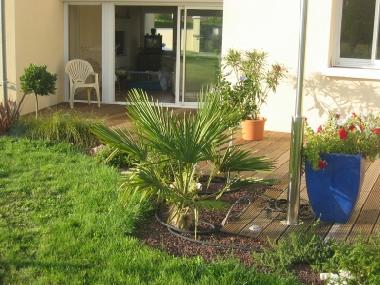 Chambre Zen avec terrasse et jardin ZEN.Salle de bains priv�