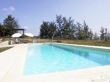 Maison de vacances �/en/au Alba (Cuneo)ou appartement ou maison de vacances