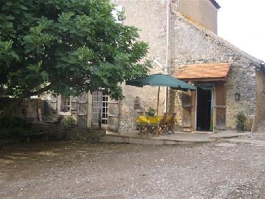 Appartement de vacances �/en/au Saint Ythaire (Sa�ne-et-Loire)ou appartement ou maison de vacances