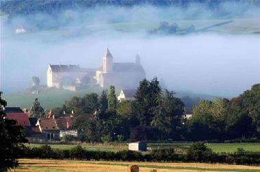 Appartement de vacances �/en/au Saint Ythaire (Sa�ne-et-Loire)ou appartement ou maison de vacances
