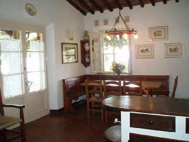 Maison de vacances �/en/au Nozzano Castello (Lucca)ou appartement ou maison de vacances