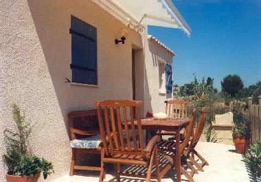 Maison de vacances �/en/au M�ze (H�rault)ou appartement ou maison de vacances