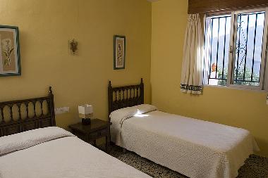 Maison de vacances �/en/au �rgiva (Granada)ou appartement ou maison de vacances
