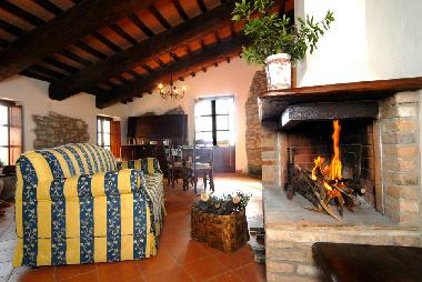 Maison de vacances �/en/au gualdo cattaneo (Perugia)ou appartement ou maison de vacances