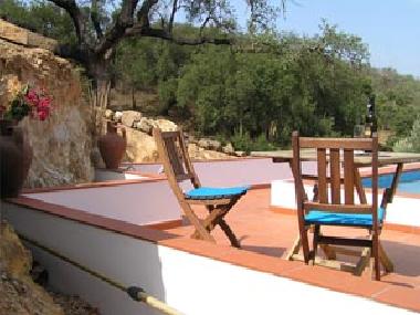 Maison de vacances �/en/au Gr�ndola (Alentejo Litoral)ou appartement ou maison de vacances