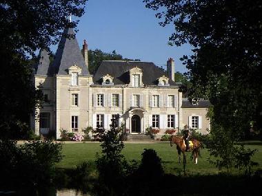 Palais / Ch�teau �/en/au brain sur allonnes (Maine-et-Loire)ou appartement ou maison de vacances